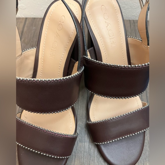 Coach Riley heels size 8 - Picture 3 of 4
